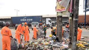 Clean up Apapa