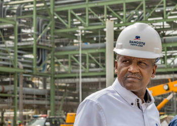 Armed Policemen Invade MMS Plus Editor’s Office Over Dangote Refinery News Story