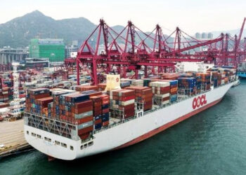 Orient Overseas Places $1.6 Billion Order for 10 New Boxships