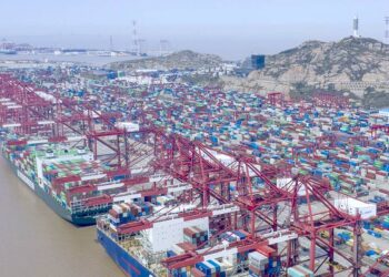 More Container Vessels Queue Outside Shanghai Port, As Business Gets Back To Normal
