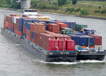 Why We Intercept Barges Carrying Containers On Waterways — Western Marine