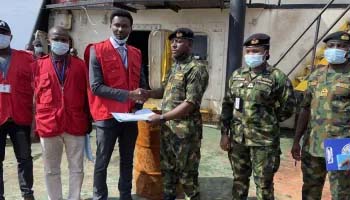 Navy Hands Over 11 Crew Members, Trawler To Fishery Agency In Bayelsa
