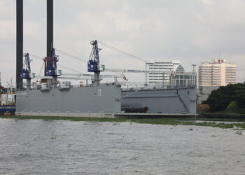 Monday Interview: “The floating dock has been there since 2018, nobody started it, nobody knows how it works”