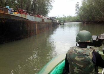 Oil Bunkering: Navy Threatens Perpetrators In Akwa Ibom