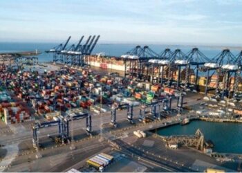 Work Resumes at Felixstowe Awaiting Union’s Next Actions