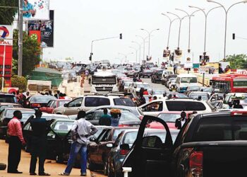 Petrol Stock Dips By 5.48m Litres, Queues Persist