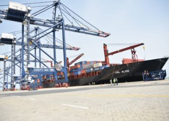 FG Awards Contract For Towage Services At Lekki Port, Dangote Jetty