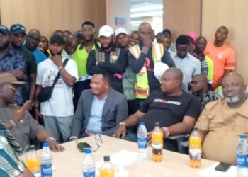 MWUN Unionises Lekki Deep Seaport Workers, Inaugurates District, Unit Arms