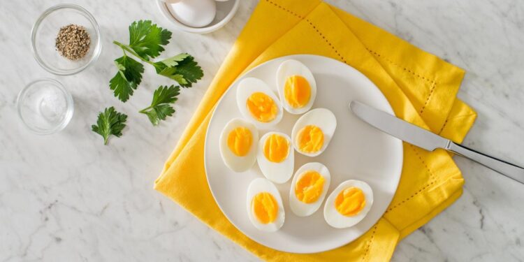 5 Health Benefits Of Eating Eggs Daily