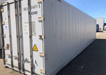 SHIPTALK: What Are Insulated Shipping Containers?