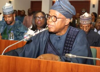 Third-Mainland Bridge Repair: LAGFERRY Sensitises Residents On Water Transport