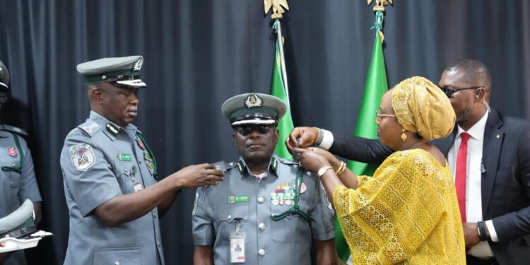 Customs Seizes Bales, Rolls Of Police Camouflage Uniform In Kaduna Zone