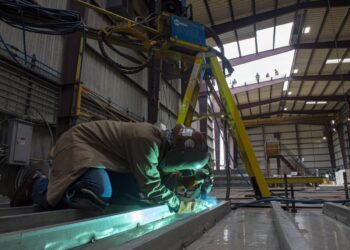 Bollinger Shipyards Agrees to $1M Settlement Over Illegal Worker Claims in Coast Guard