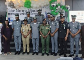 Apapa Decorates 14 Comptrollers, Others As ACG Orbih Harps on Professionalism
