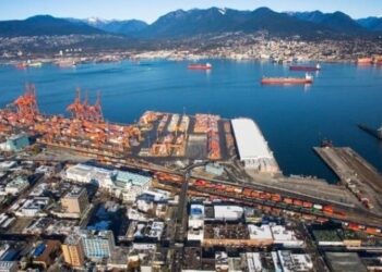 Record Cargo Volumes at Canada’s Vancouver Port Ahead of Trade War