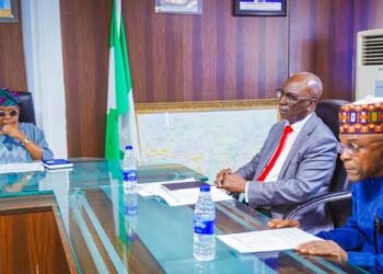 Oyo/Osun Customs intercept 2,030 smuggled bags of rice,167 used tyres