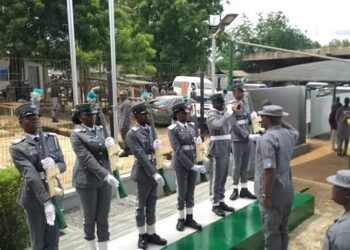 Army, Customs Pledge Stronger Border Security