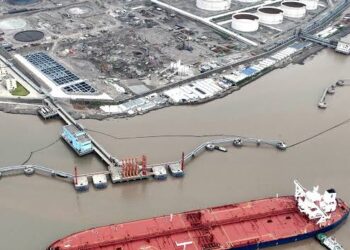 Top Shipowners Join Opposition to UN Shipping Emissions Deal