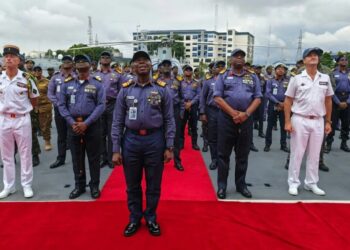 NIWA Appoints 20 Safety Ambassadors, Distributes Life Jackets In C’River