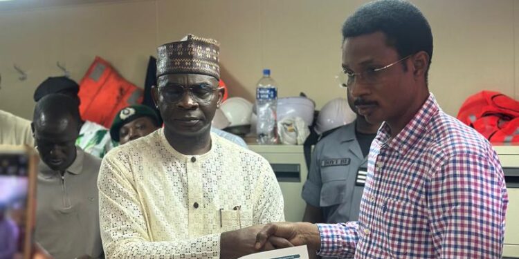 BREAKING: Apapa Customs Seizes 25.5kg Cocaine Aboard Brazilian Vessel, Hands Over Drugs and Detained Ship to NDLEA