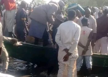 25 Feared Dead, 13 Rescued as Canoe Capsizes in Yobe Waterway