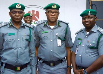 Babandede Praises Apapa Customs Command’s Revenue, Anti-Smuggling Drive