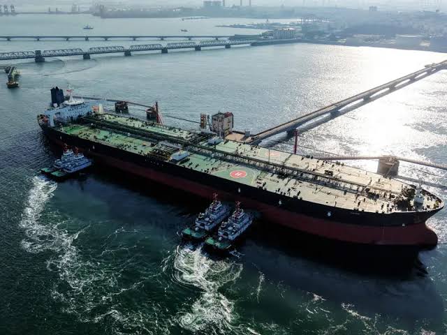 Iran To Impose $2 Million “Transit Fee” On Ships In Strait Of Hormuz