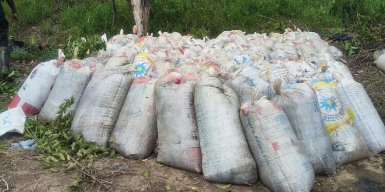 Navy Busts Illegal Refinery, Seizes 205,680 Litres