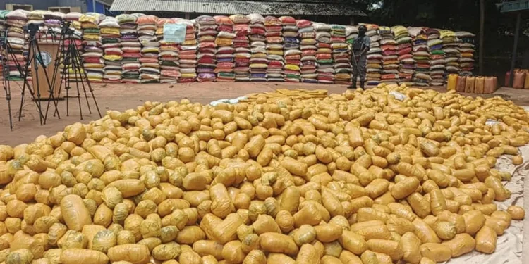 Customs Tightens Noose on Smugglers at Idiroko, Seizes N9.5bn Goods in Four Months