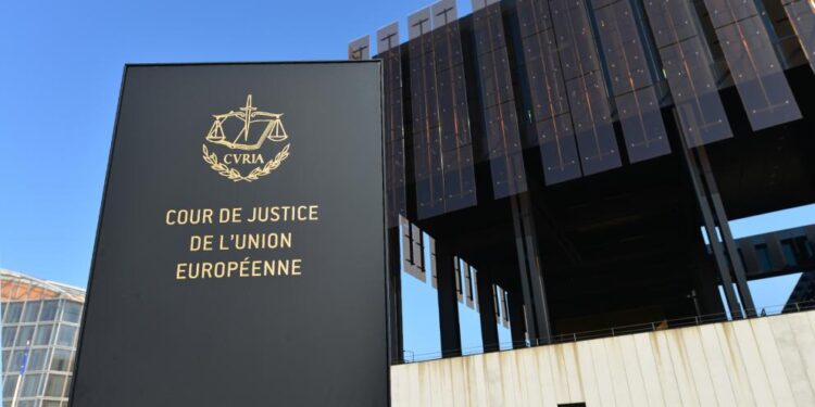 Seafarer Dock Work Battle Heads Towards EU Court
