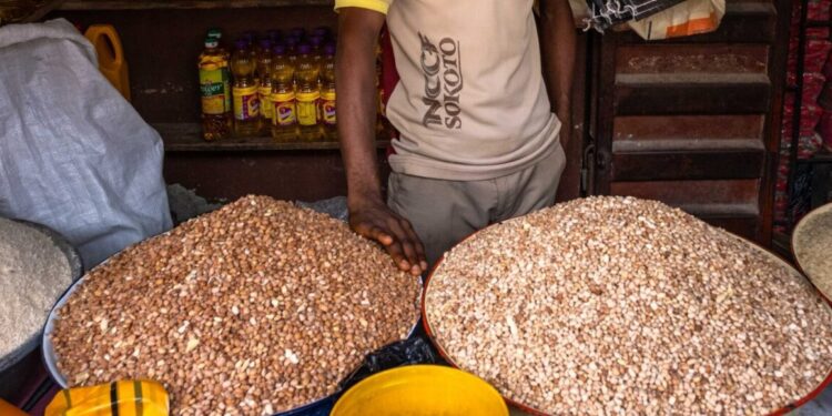 Traders, Consumers Seek Alternatives As Beans Price Soars