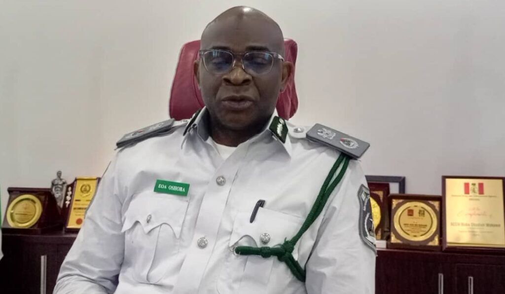 Comptroller EA Osoba